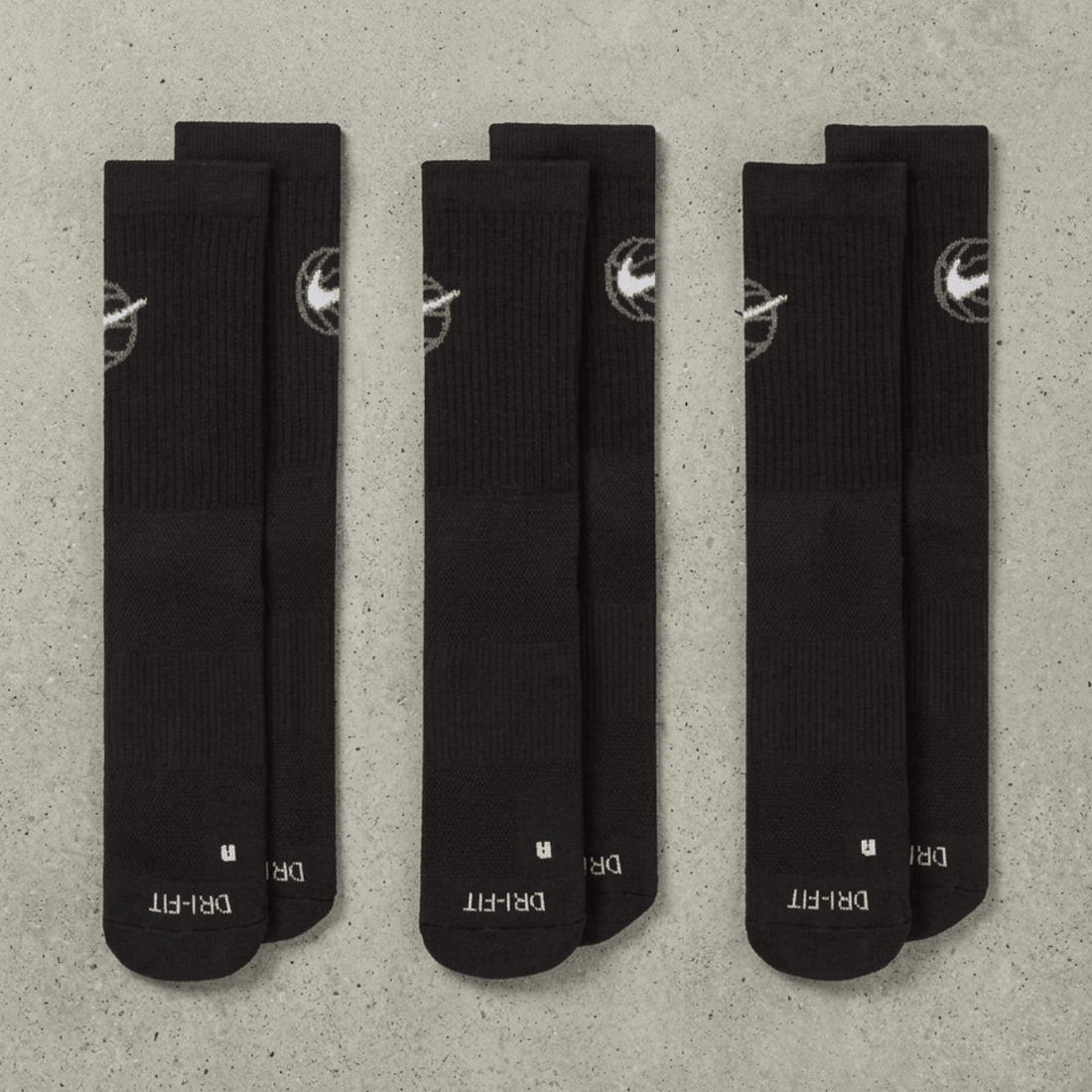NIKE Everyday 籃球中筒襪 DA2123 - 010 - ISFN